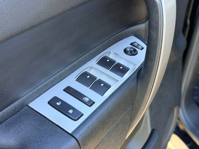 Used 2011 Chevrolet Silverado 1500 LT w/ All-Star Edition AWD/4WD image 18