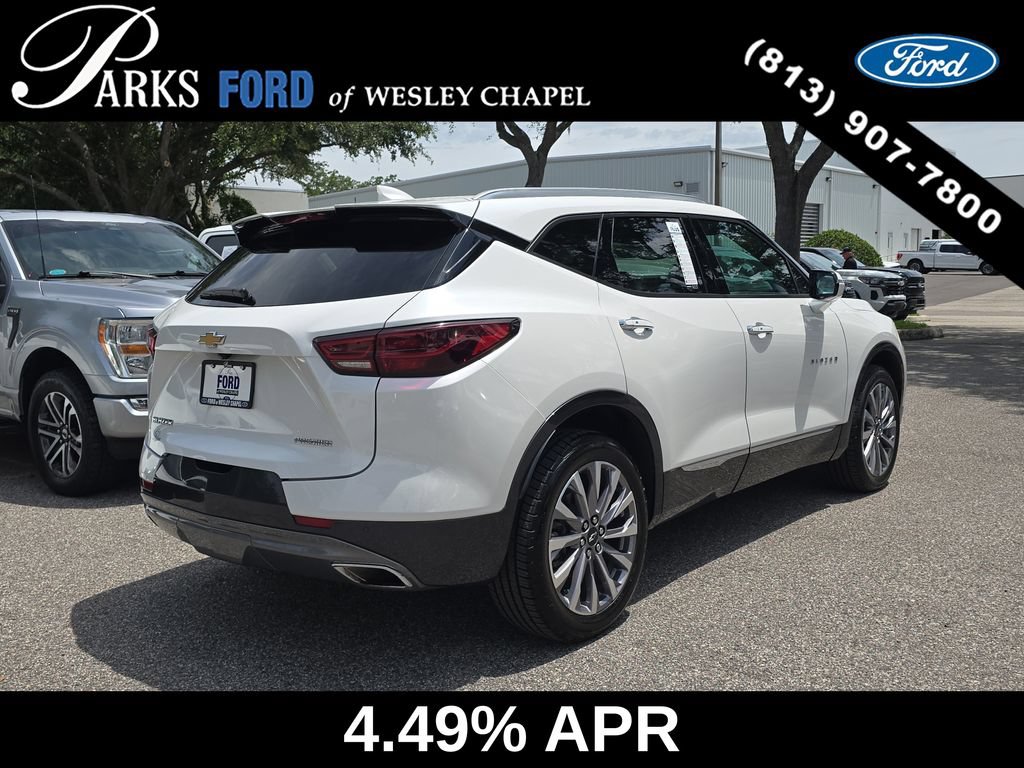 Used 2024 Chevrolet Blazer Premier w/ Enhanced Convenience Package FWD image 5