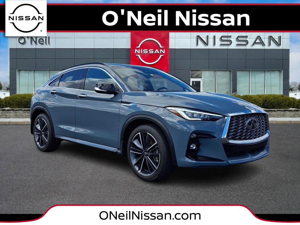 Used 2025 INFINITI QX55 Essential