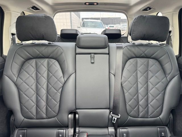 Certified 2026 BMW X7 xDrive40i image 27