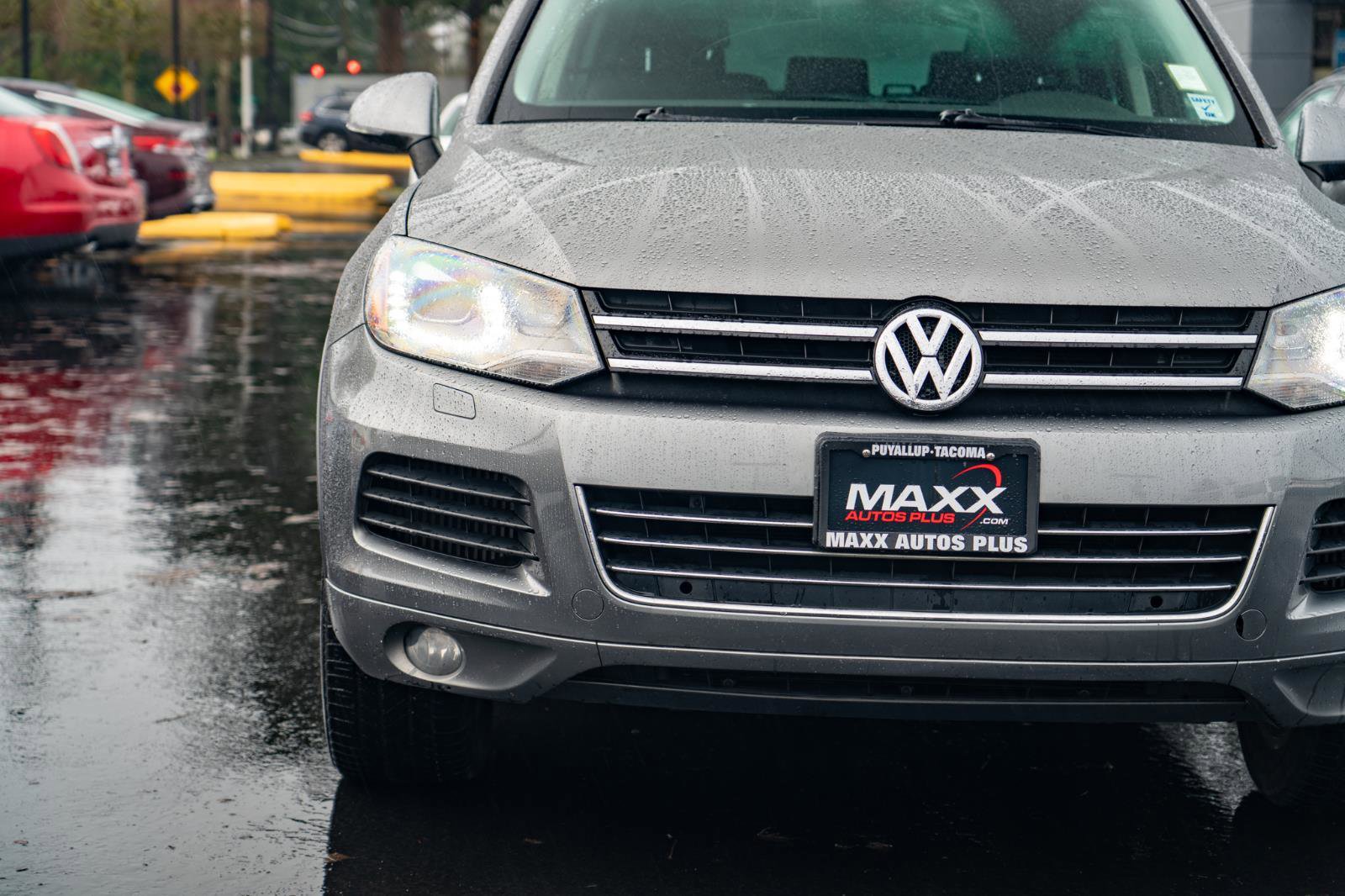 Used 2014 Volkswagen Touareg Sport AWD/4WD image 5