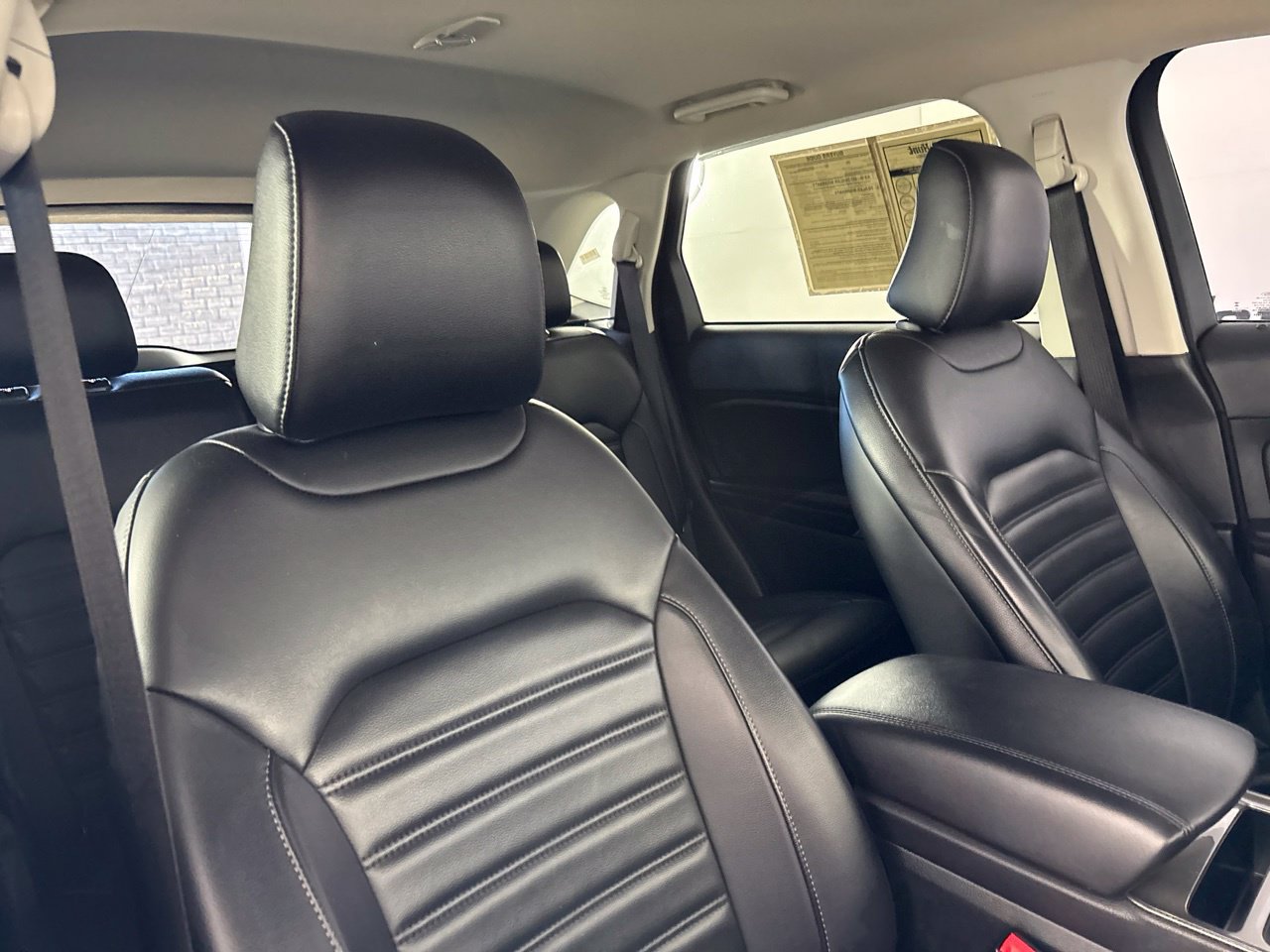 Used 2024 Ford Edge SEL AWD/4WD image 28