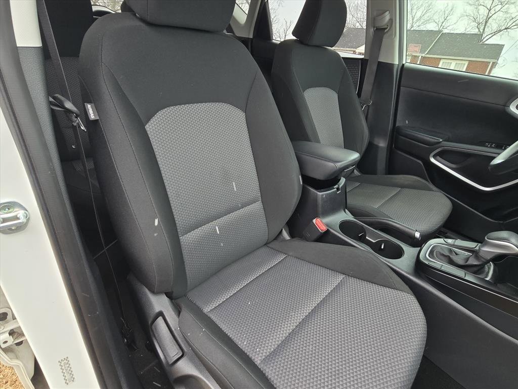 Used 2021 Kia Soul LX image 24