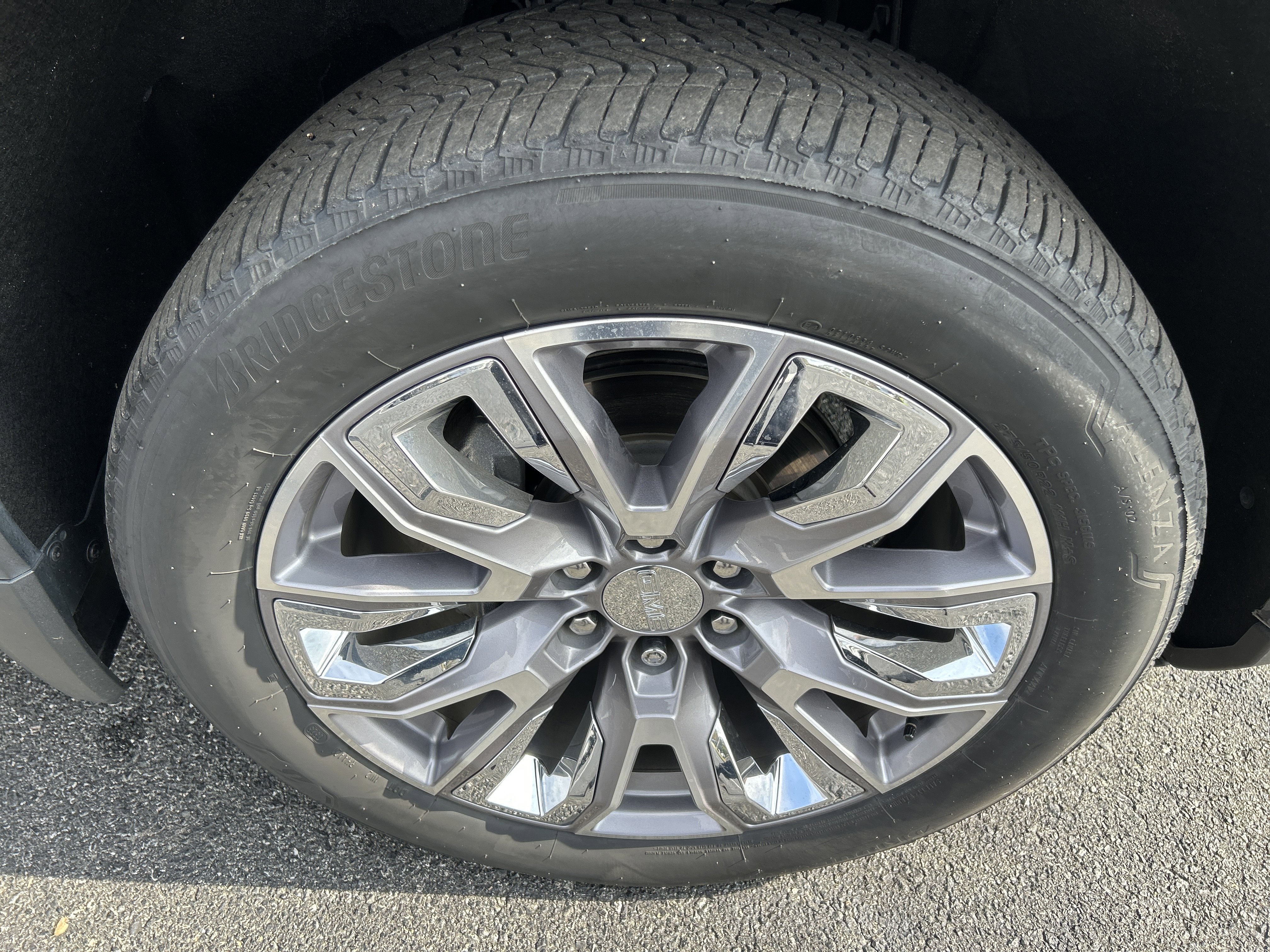 Used 2022 GMC Sierra 1500 Denali w/ Denali Reserve Package image 13