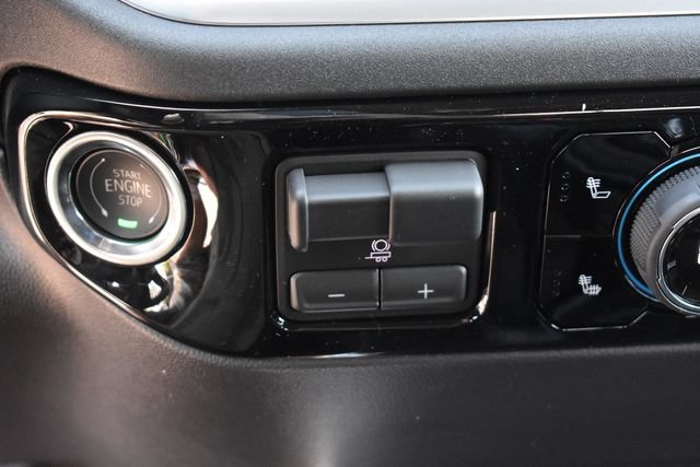 New 2026 Chevrolet Silverado 1500 LT Trail Boss w/ Dark Appearance Package AWD/4WD image 35