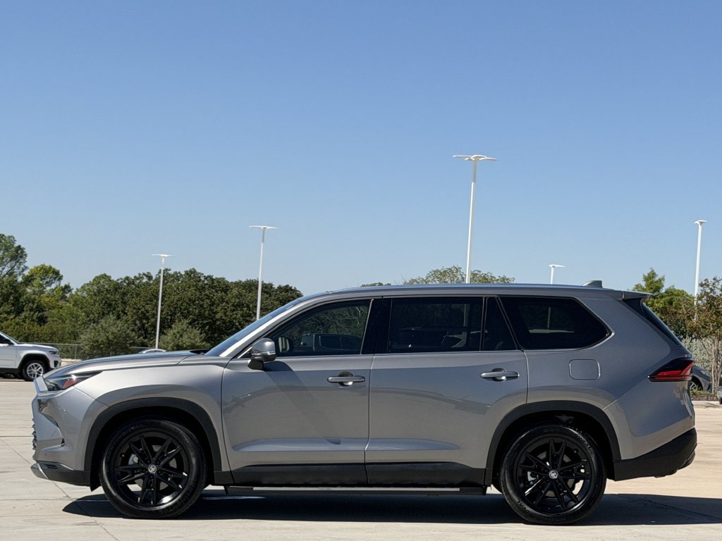 Used 2025 Toyota Grand Highlander AWD Hybrid image 3