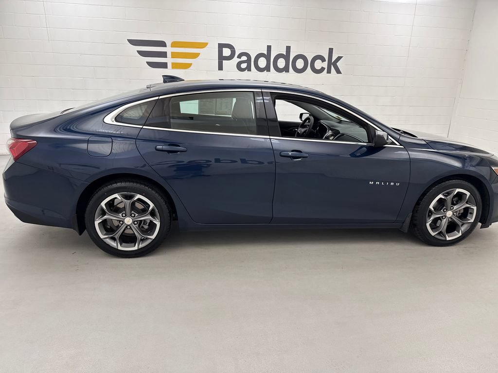 Used 2021 Chevrolet Malibu LT FWD image 6
