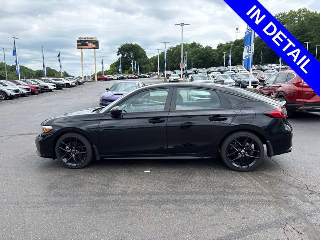 Used 2025 Honda Civic Sport image 4