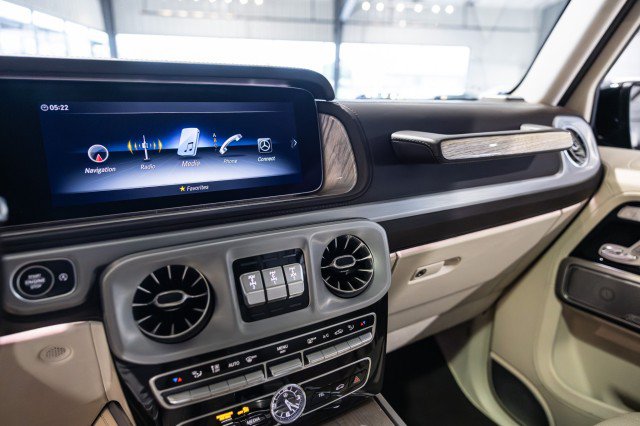 Used 2020 Mercedes-Benz G 550 image 38