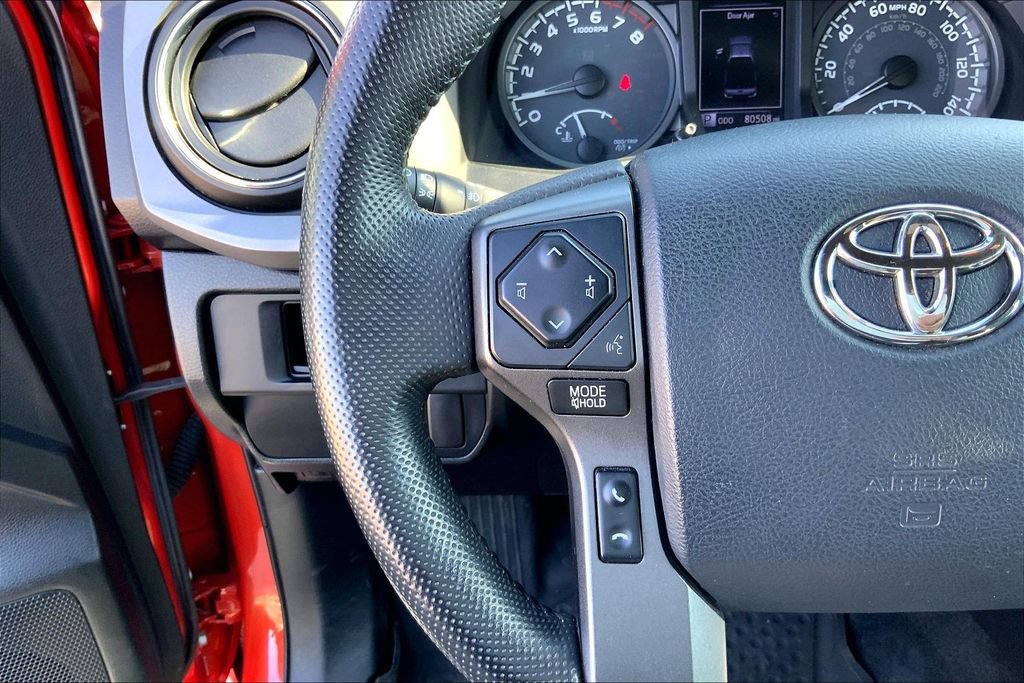 Used 2016 Toyota Tacoma TRD Off-Road w/ Towing Package AWD/4WD image 19