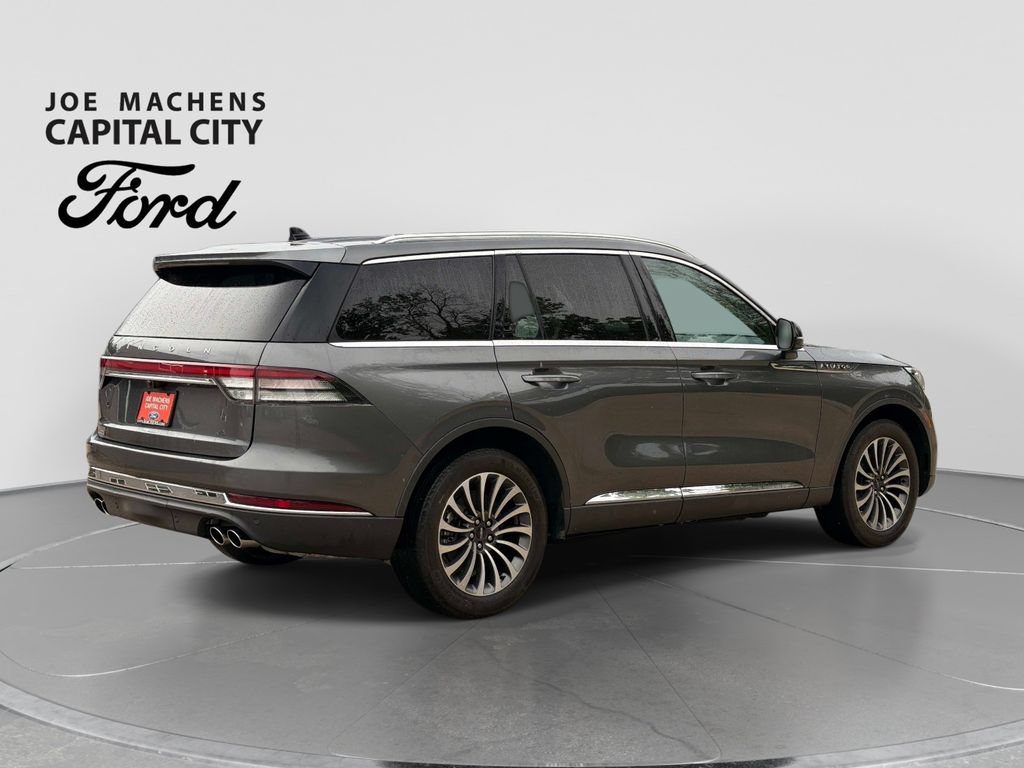 Used 2023 Lincoln Aviator AWD w/ Premium Package image 5