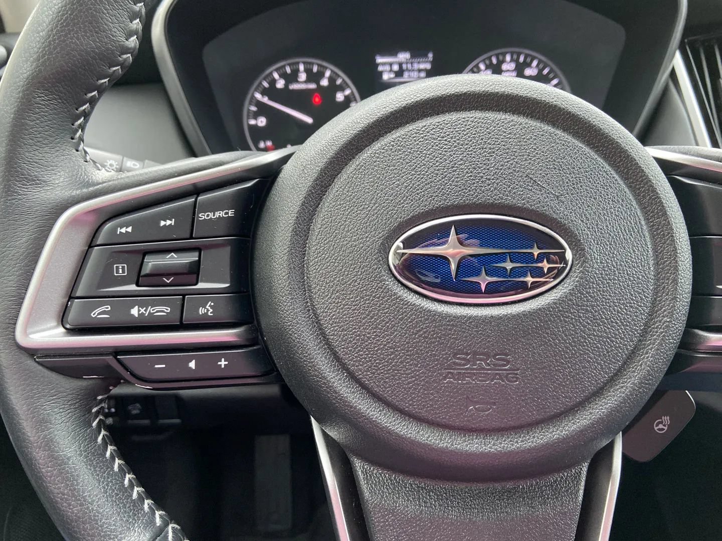 Used 2023 Subaru Outback Limited AWD/4WD image 14