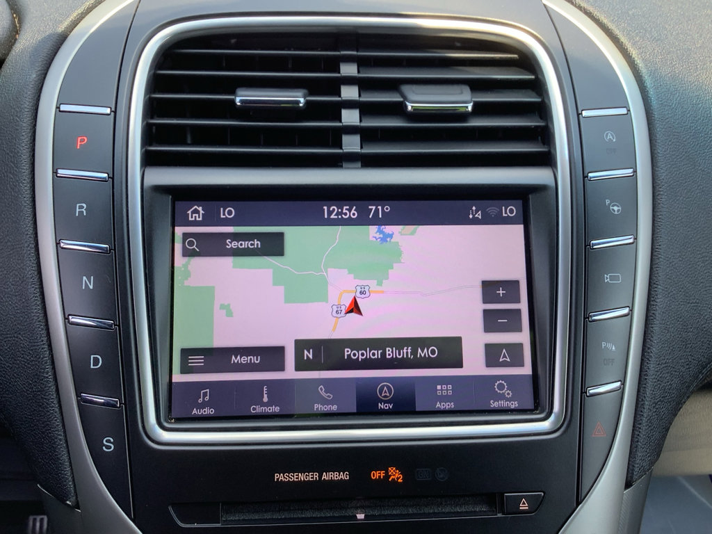 Used 2020 Lincoln Nautilus Reserve image 17