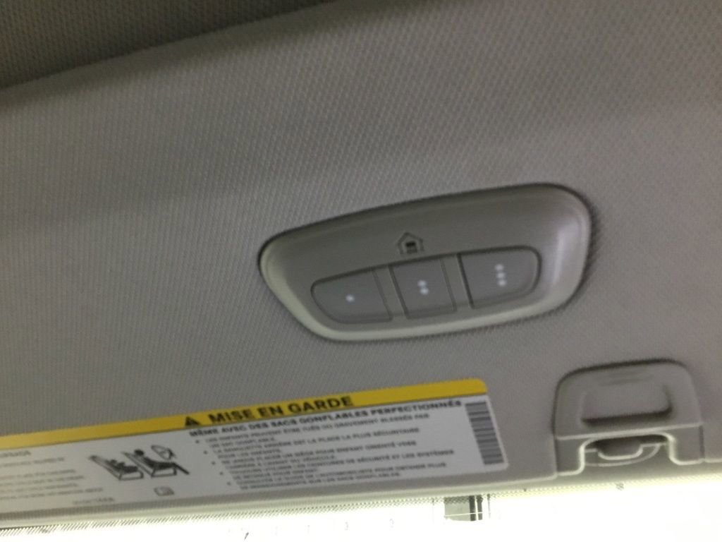 Used 2023 Jeep Grand Cherokee Limited image 40