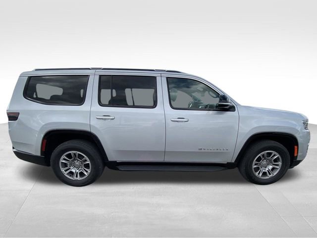 Used 2023 Jeep Wagoneer 4WD image 12