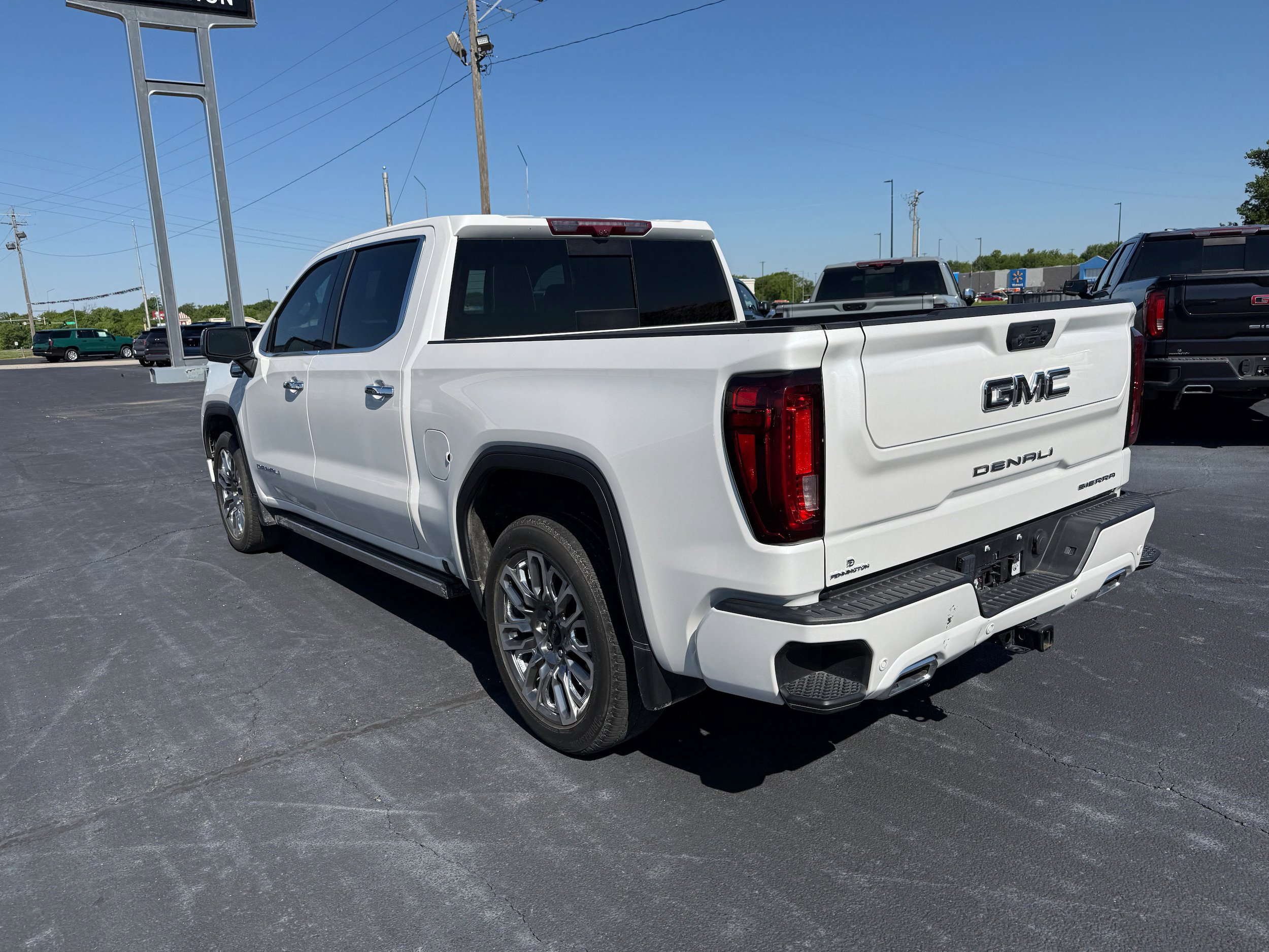 Used 2024 GMC Sierra 1500 Denali Ultimate AWD/4WD image 5