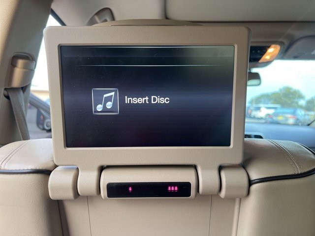 Used 2015 Jeep Grand Cherokee Overland w/ Advanced Technology Group image 20