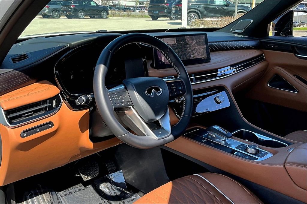 Certified 2026 INFINITI QX60 Autograph w/ Dark Cargo Package image 16