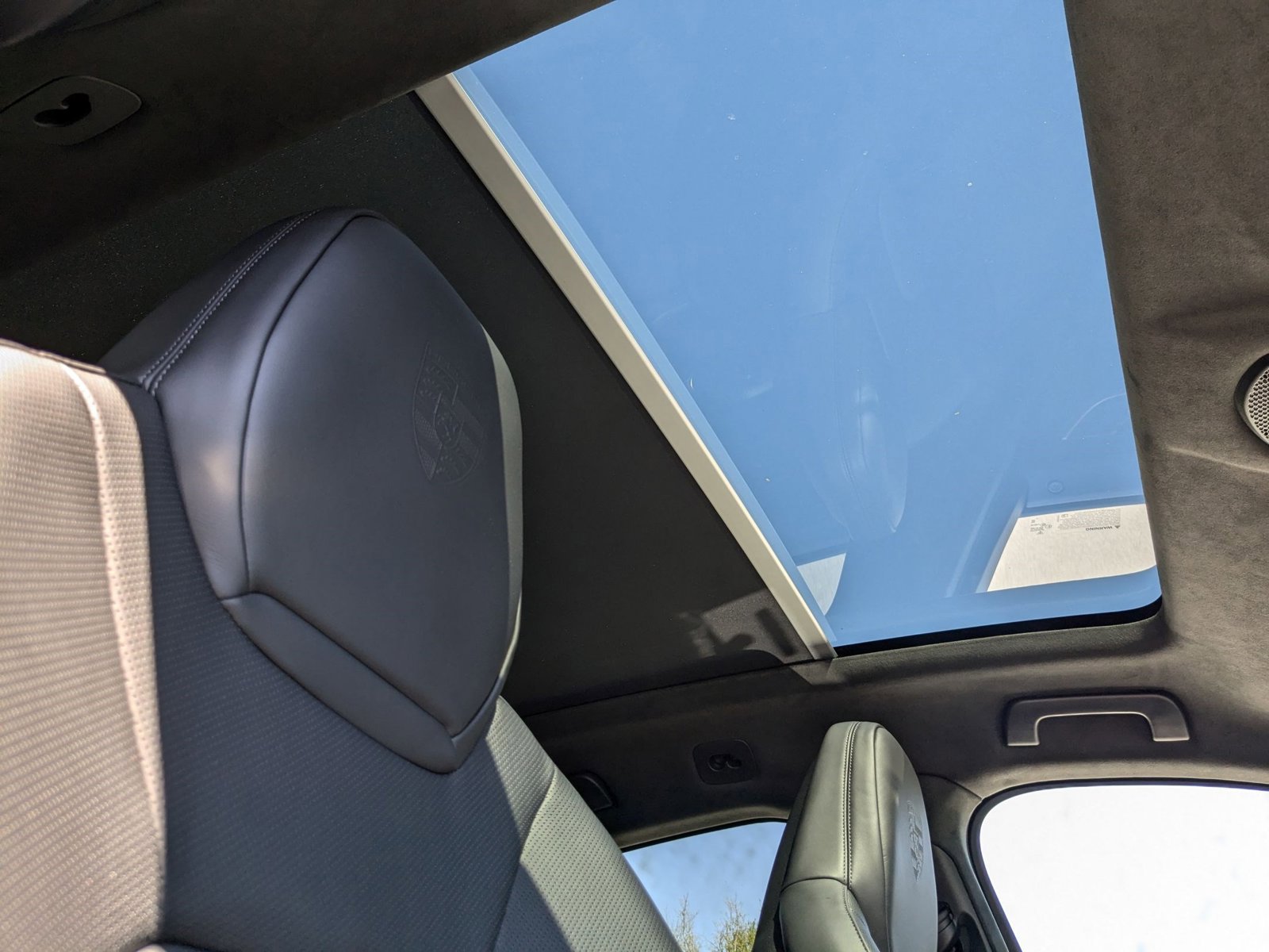 New 2025 Porsche Cayenne Turbo AWD/4WD image 28