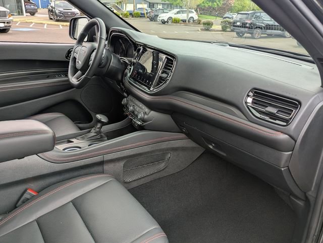 Used 2025 Dodge Durango GT AWD/4WD image 43