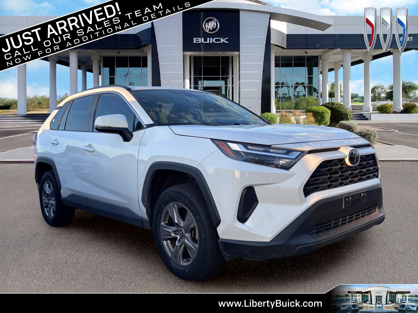 Used 2023 Toyota RAV4 XLE w/ Convenience Package AWD/4WD image 1