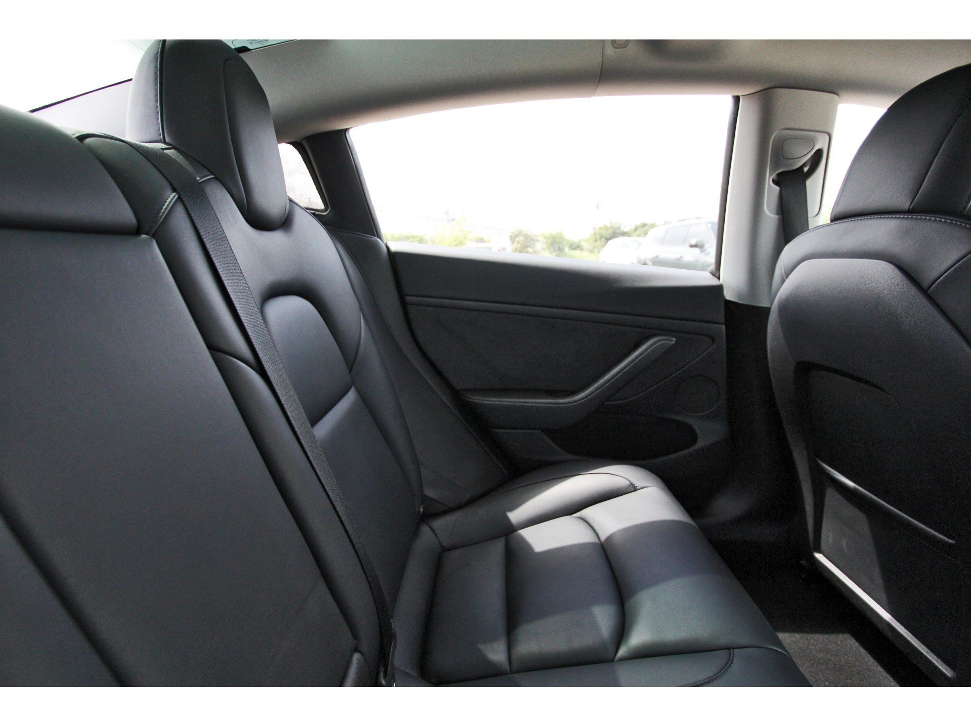 Used 2022 Tesla Model 3 Long Range AWD/4WD image 13