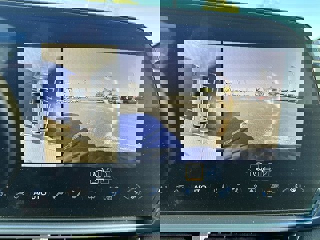 New 2024 Chevrolet Equinox EV LT image 20