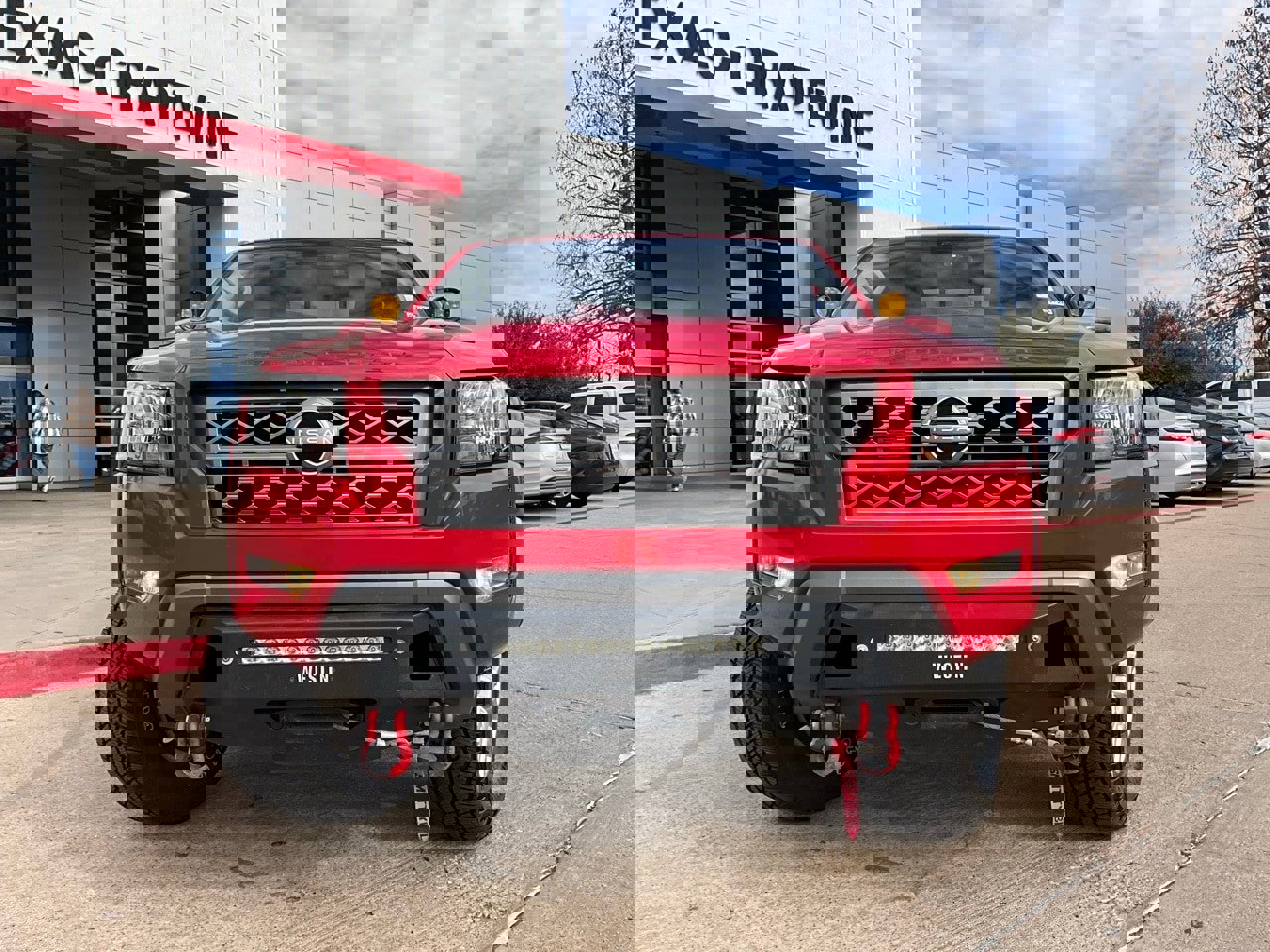 Used 2022 Nissan Frontier SV image 4