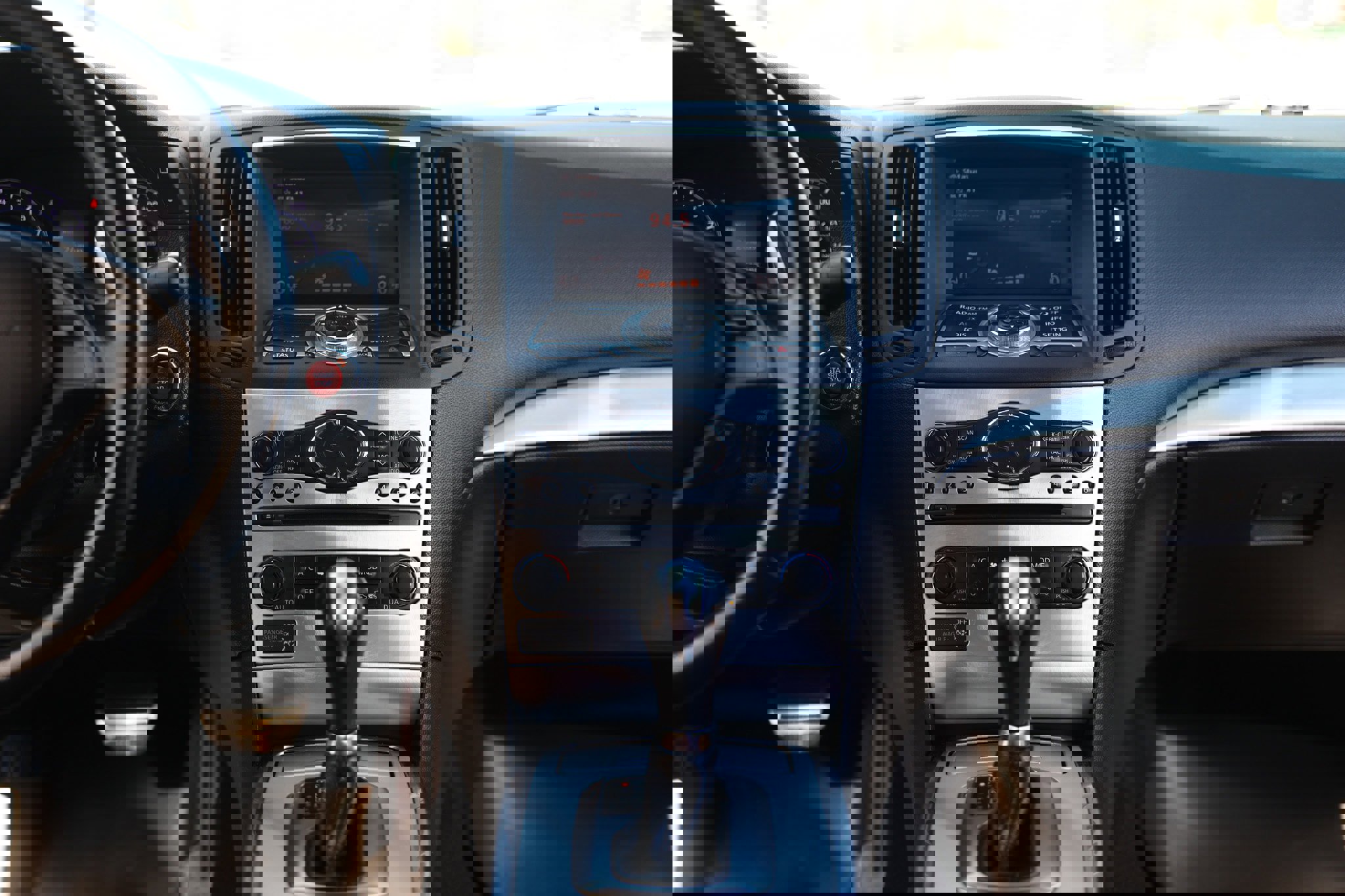 Used 2013 INFINITI G37 x Coupe w/ Premium Pkg image 42