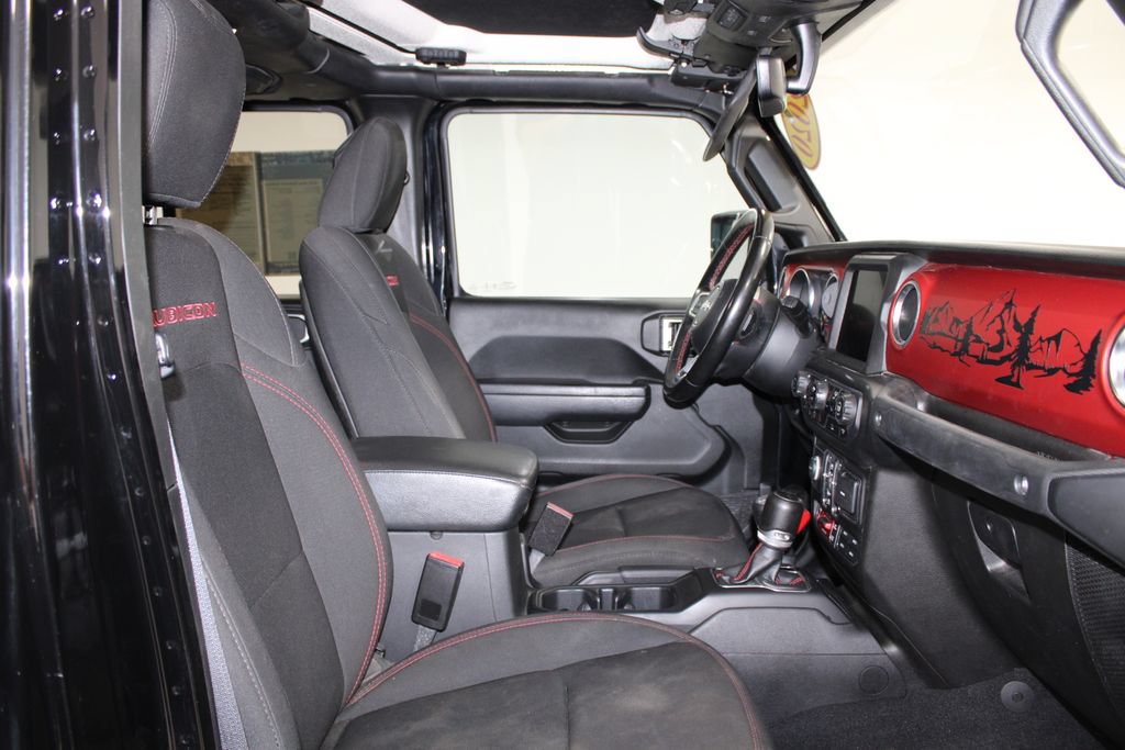 Used 2022 Jeep Gladiator Rubicon w/ Cold Weather Group AWD/4WD image 24
