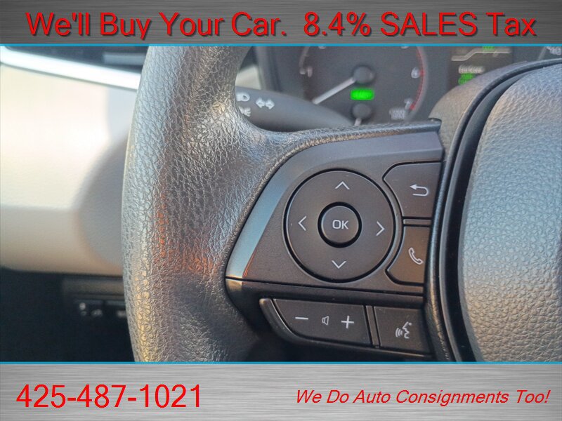 Used 2024 Toyota Corolla LE FWD image 22
