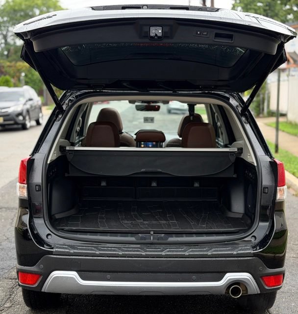 Used 2021 Subaru Forester Touring AWD/4WD image 7