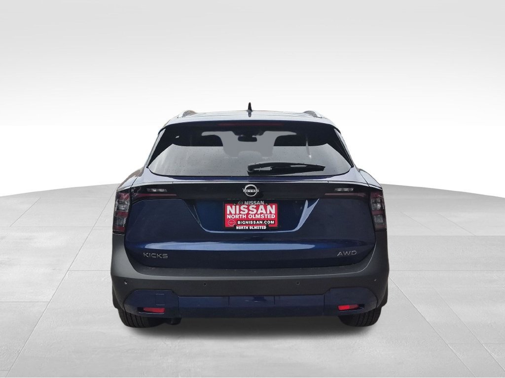 New 2027 Nissan Kicks SR w/ SR Premium Package AWD/4WD image 11