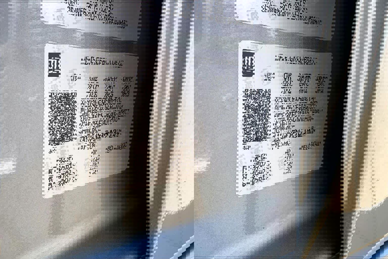 Used 2025 Chevrolet Silverado 1500 LT image 33