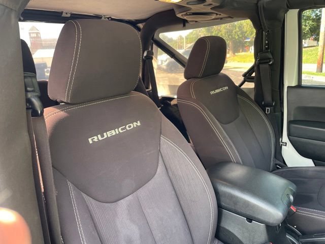 Used 2014 Jeep Wrangler Rubicon w/ Power Convenience Group AWD/4WD image 27