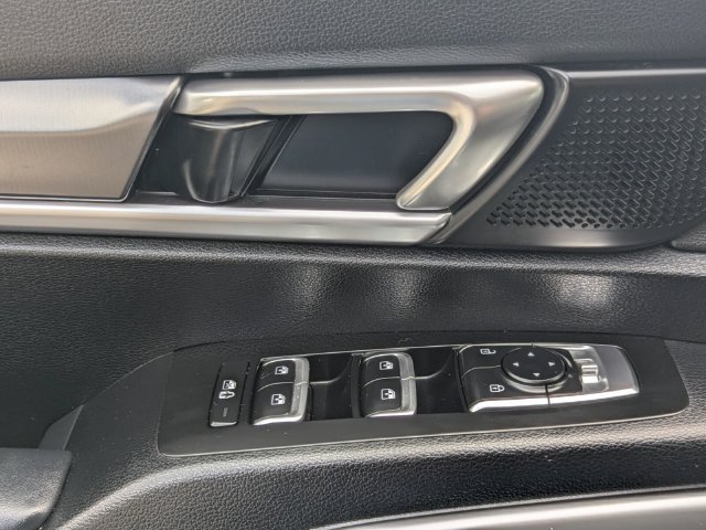 Certified 2023 Kia Telluride S w/ S Sunroof Package FWD image 14