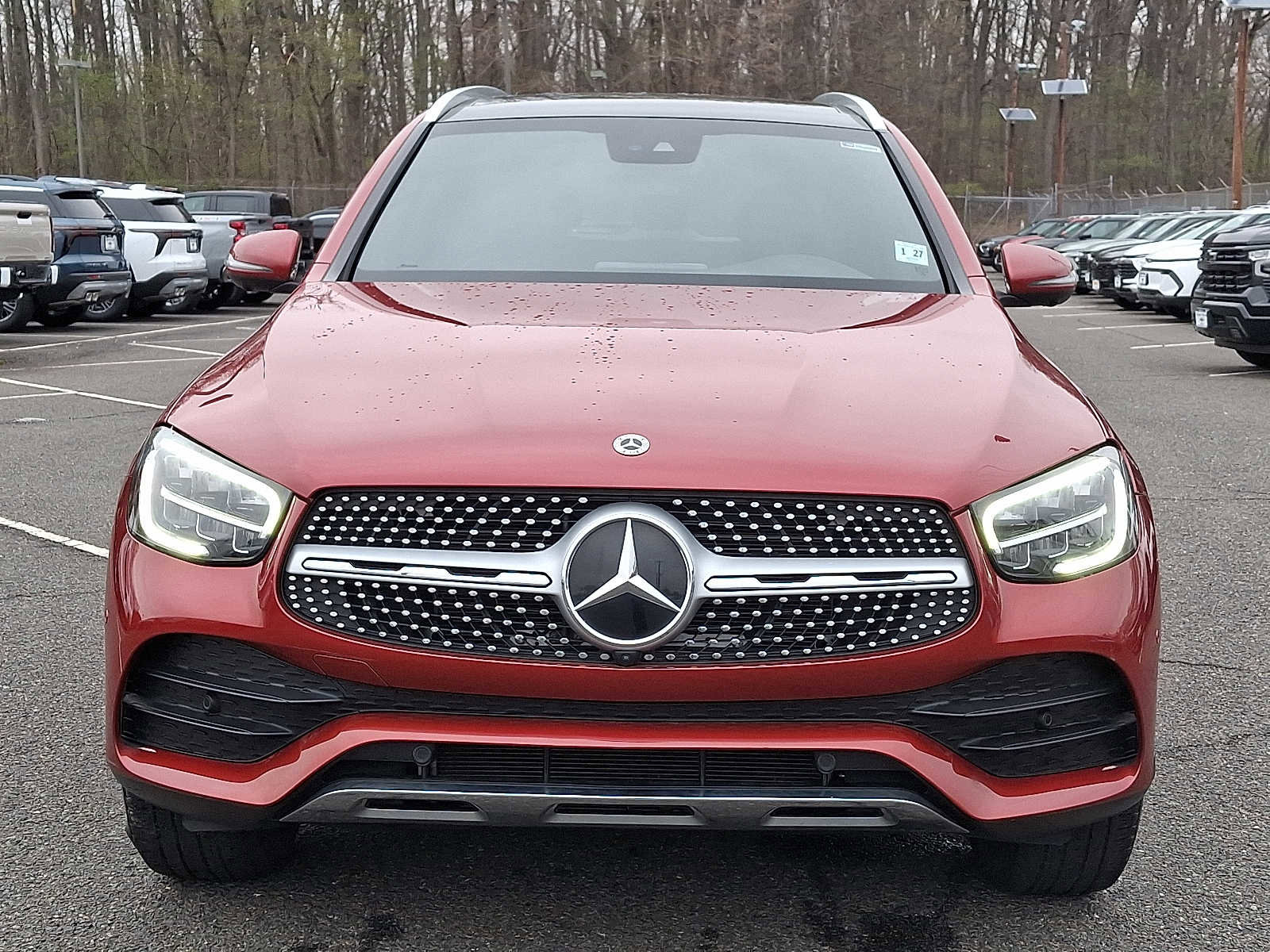 Used 2021 Mercedes-Benz GLC 300 4MATIC image 2