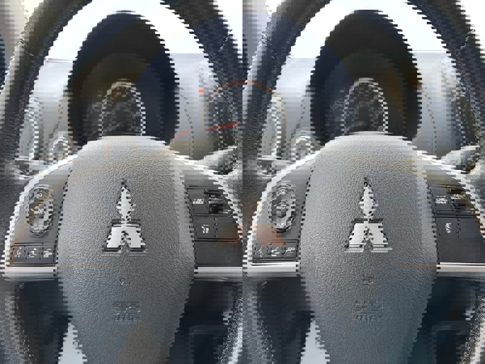 Used 2015 Mitsubishi Mirage ES image 17