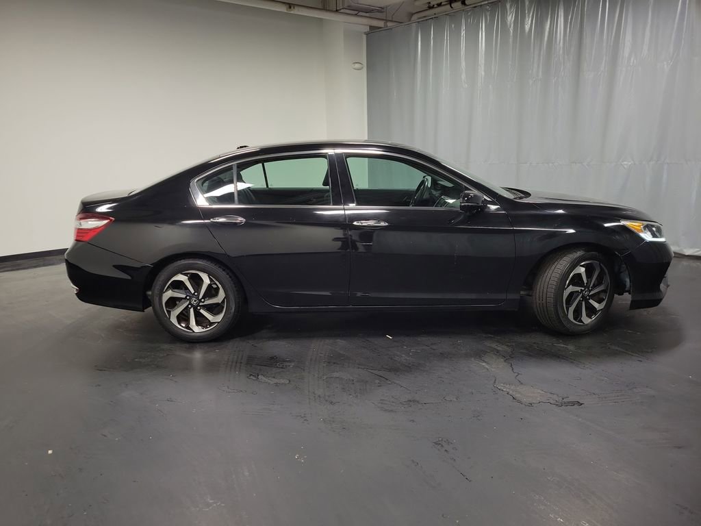Used 2016 Honda Accord EX-L image 9