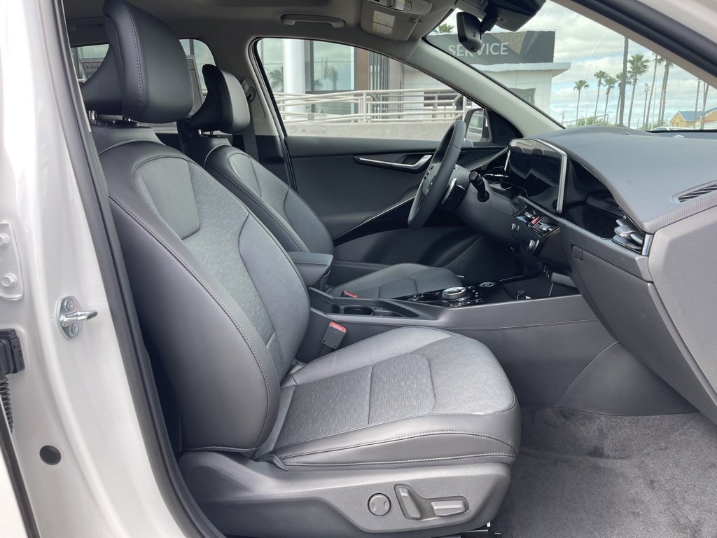 New 2024 Kia Niro Wave image 19