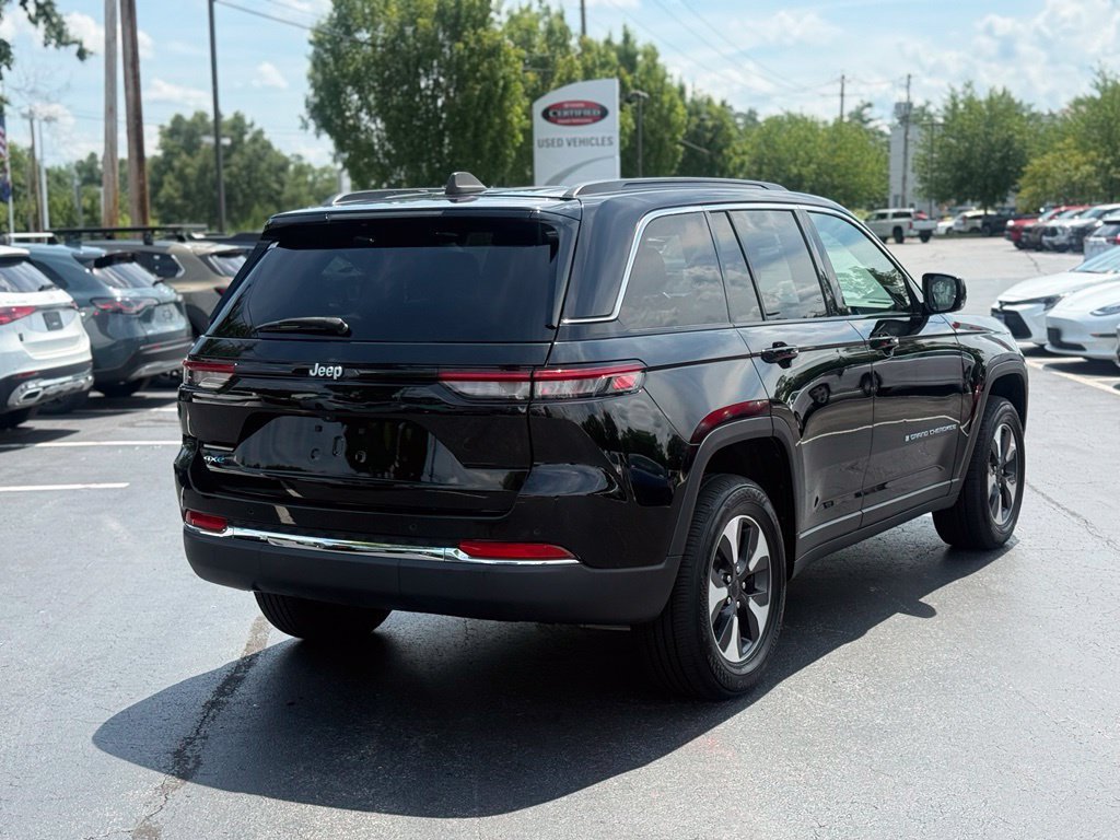 Used 2024 Jeep Grand Cherokee Limited 4xe AWD/4WD image 8
