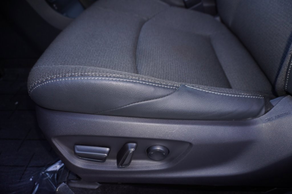 Certified 2025 Toyota bZ4X FWD image 14