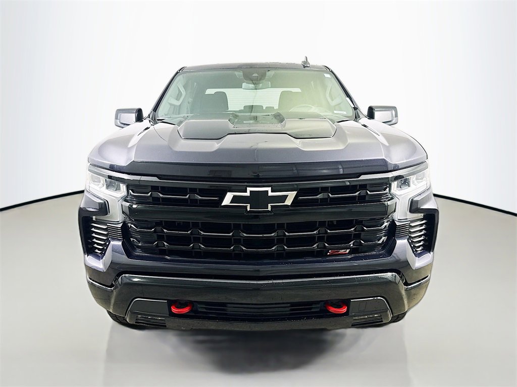 Used 2022 Chevrolet Silverado 1500 LT Trail Boss image 2
