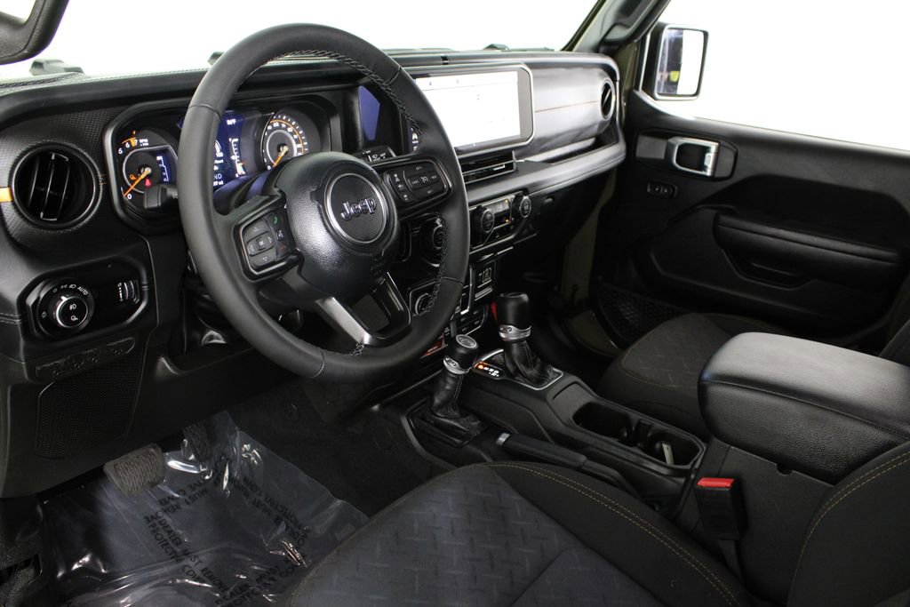 Used 2026 Jeep Gladiator Mojave image 17