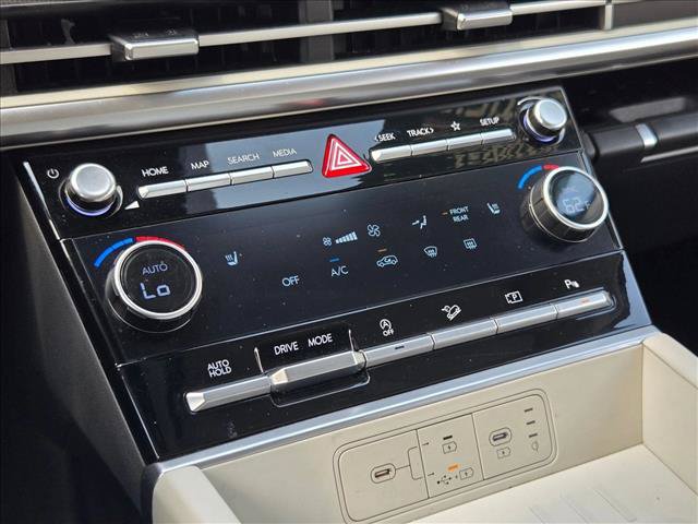Used 2026 Hyundai Santa Fe SEL FWD image 11