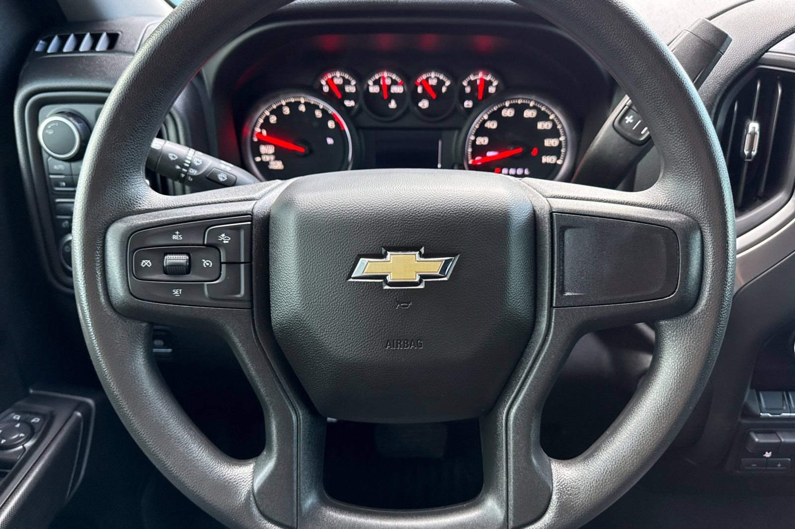 Used 2025 Chevrolet Silverado 1500 Custom AWD/4WD image 22