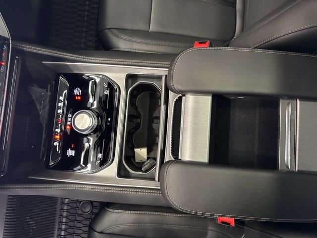 New 2026 Jeep Grand Wagoneer 4WD image 33