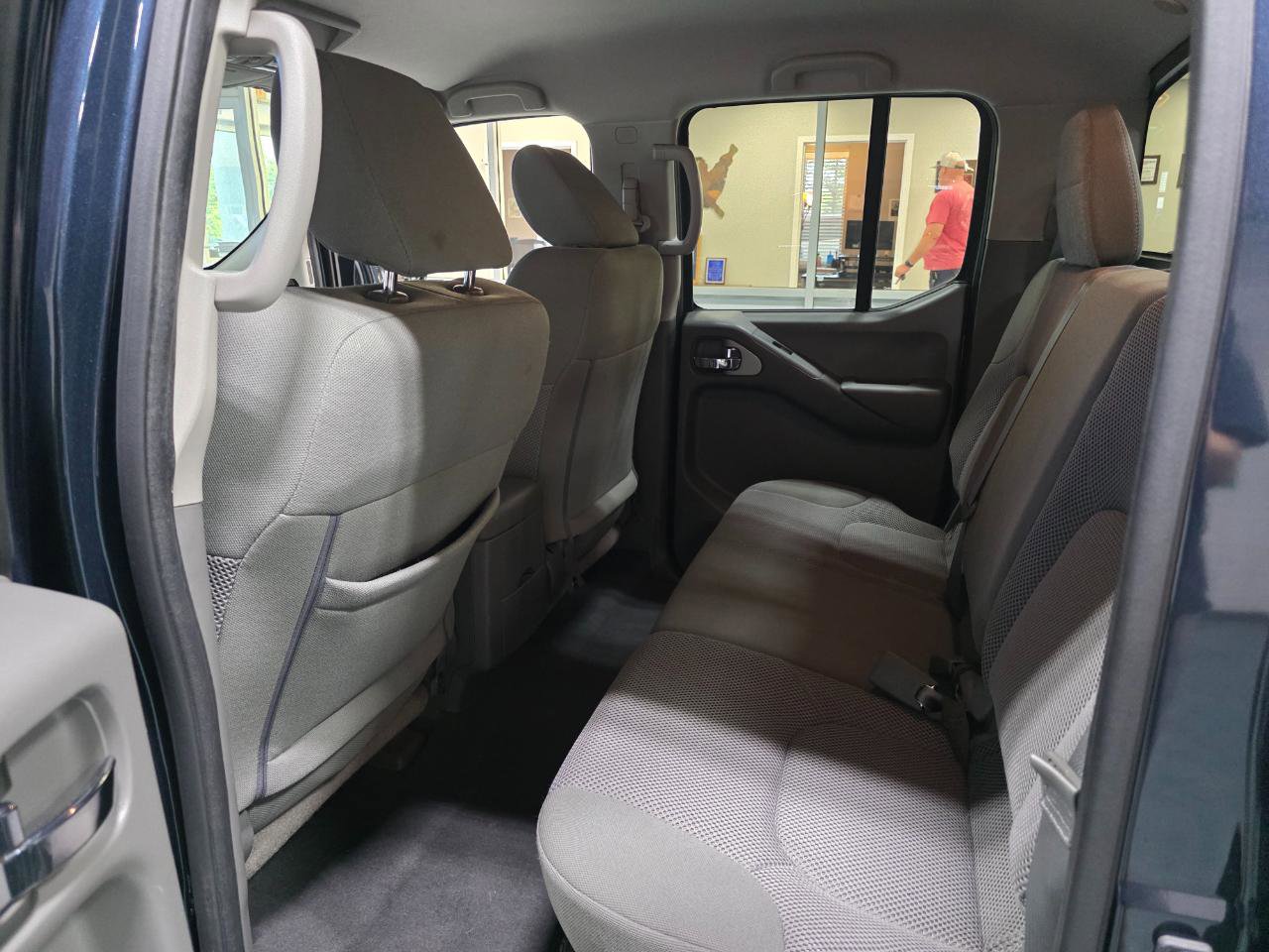 Used 2019 Nissan Frontier SV RWD image 18