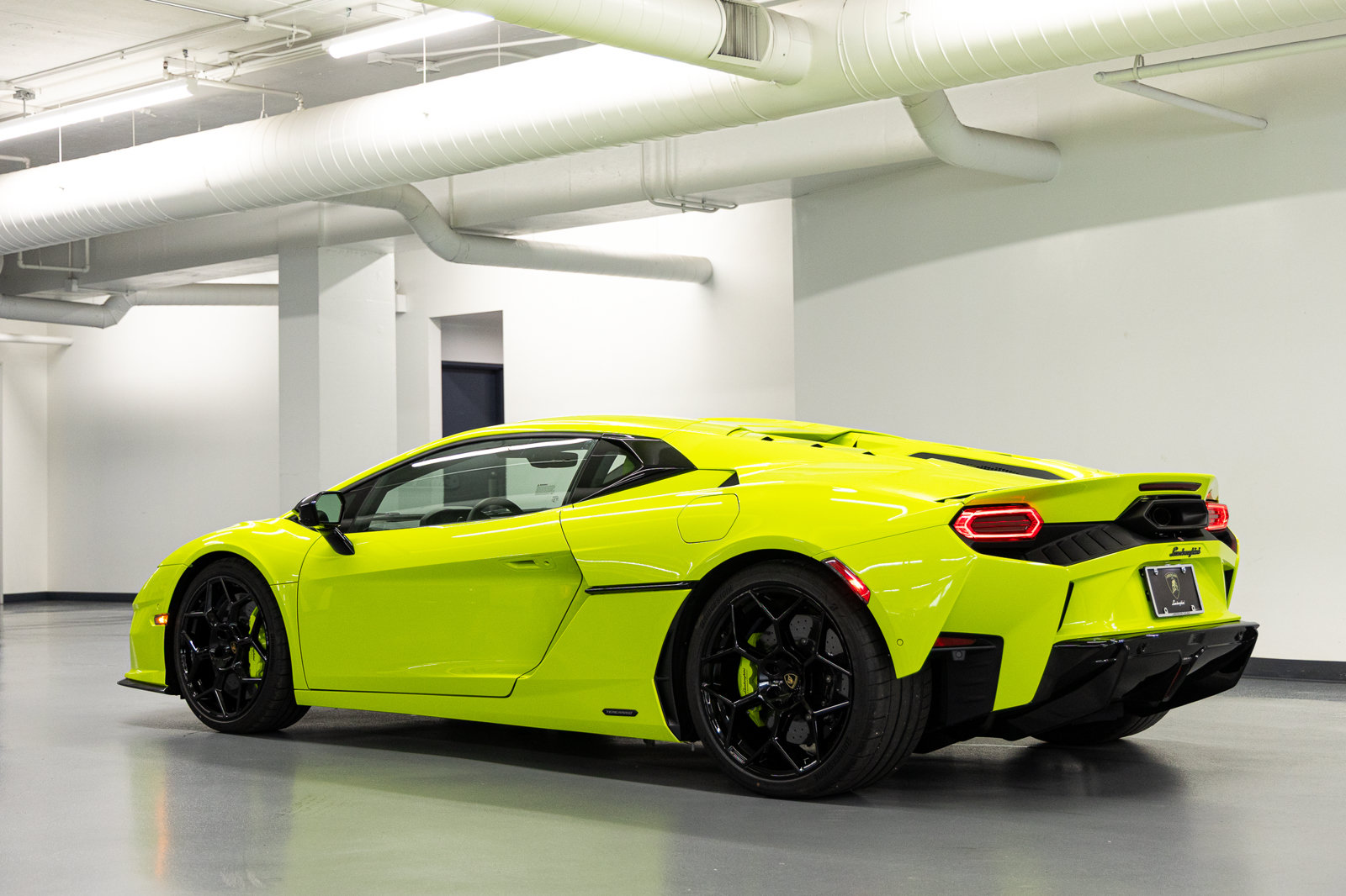 Used 2026 Lamborghini Temerario AWD/4WD image 4
