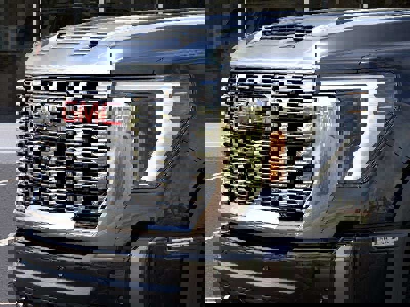 New 2025 GMC Sierra 2500 Denali w/ Denali Reserve Package image 13